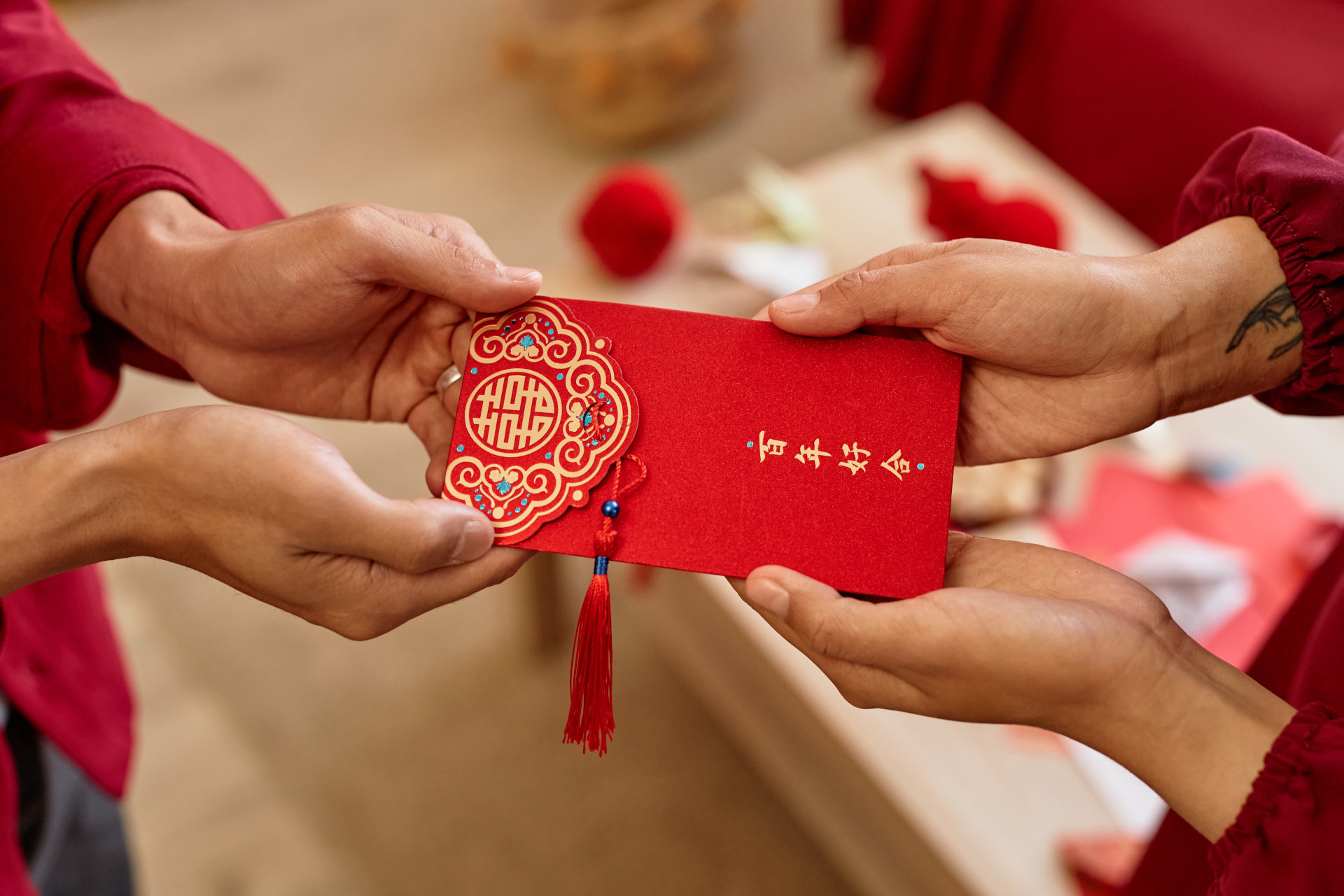 red packets are sometimes given at chinese funerals